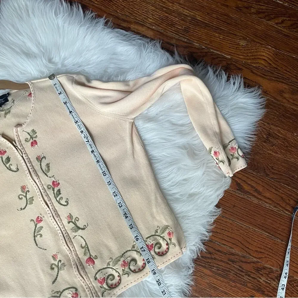 Vintage Yellow Sweater Jacket With Floral Embroidery Size small